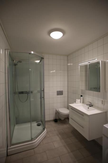 Sentral Leilighet Med 3 Soverom Harstad Exteriör bild